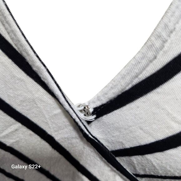 Banana Republic Sleevless Blouse Womens XL Striped Faux Wrap Nautical Corporate - Picture 5 of 5